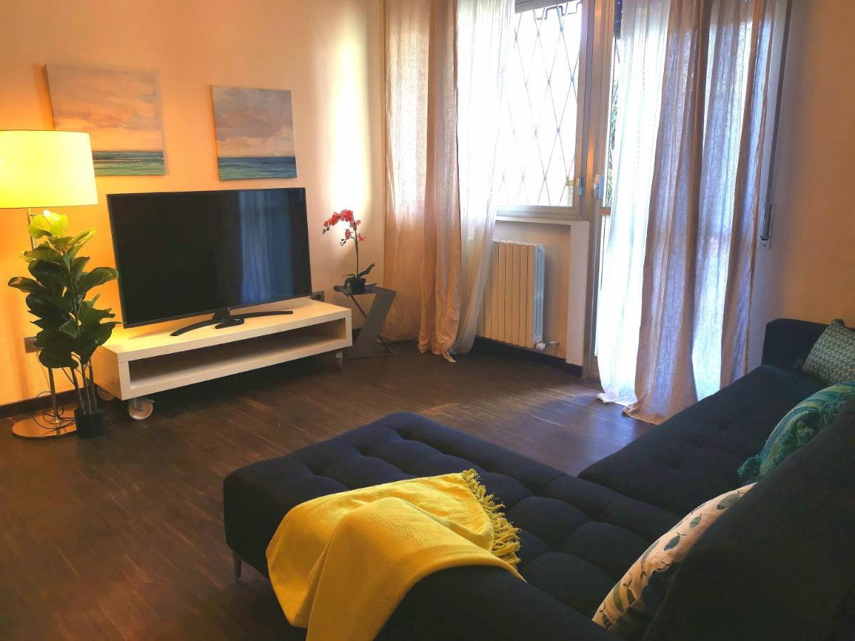 Bnbook Trilo Mind Rho Trilocale Con 2 Camere E 2 Bagni Kültér fotó